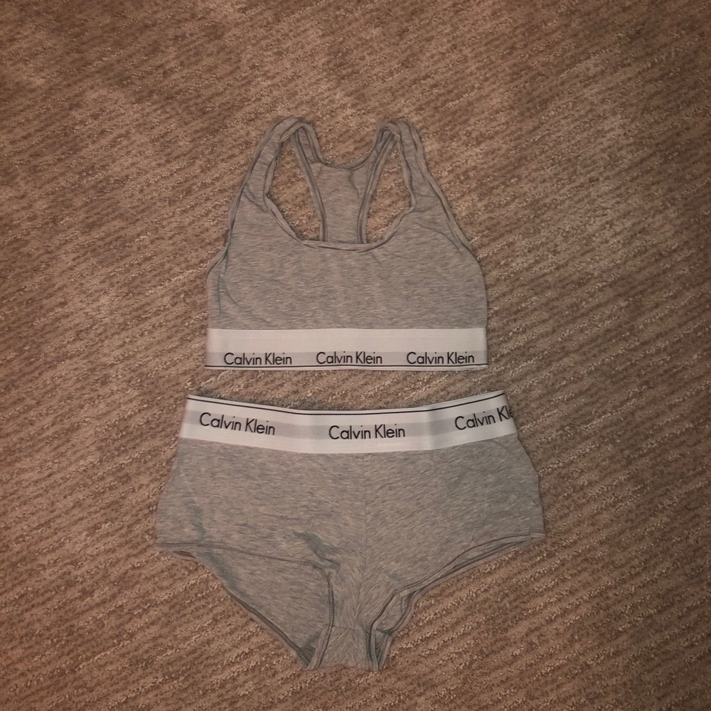 Calvin Klein Set